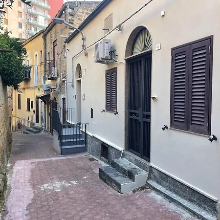 Tra Mare E Mito Pensión Agrigento